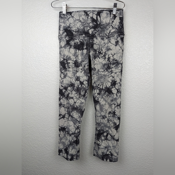 Lululemon Wunder Under crop high rise shibori print - Picture 1 of 4